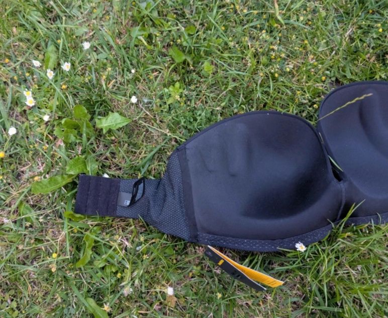 65F wonderbra samonośny straples ślubny stanik biustonosz