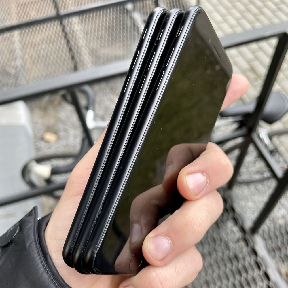 СТАН! Оригінал iPhone SE 2020 64/128/256Gb Neverlock МАГАЗИН Айфон ОПТ