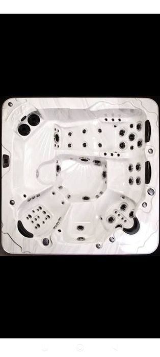 Four wings spa Caribbean 3 niecka jacuzzi balia