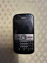 Telefon komorkowy Nokia E5-00