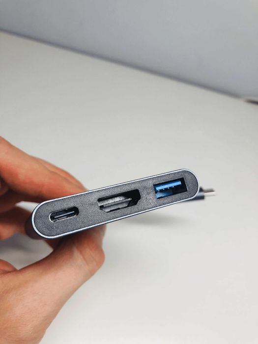 Adapter Typ-C 3w1 HDMI, ładowanie USB 3.1 kompatybilny z Windows Apple