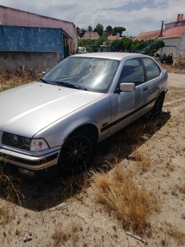 BMW e36 tds 318 peças