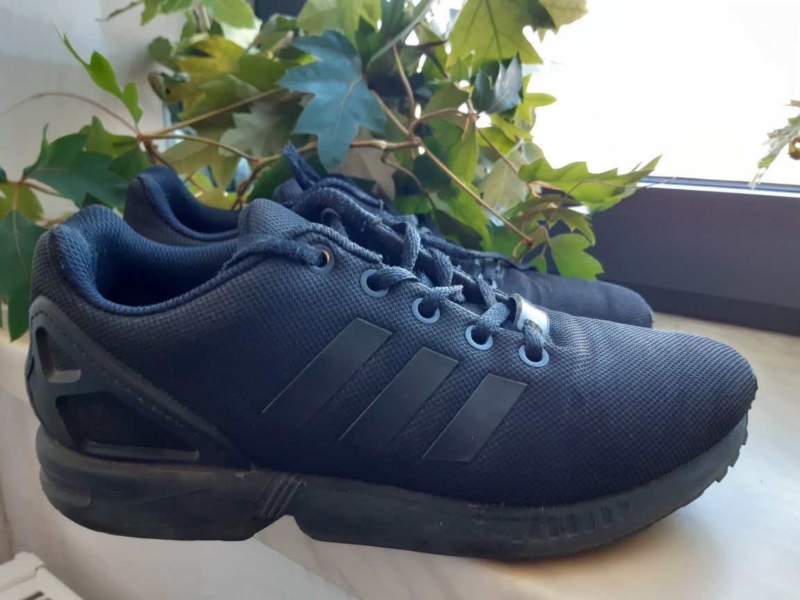Buty sportowe firmy Adidas używane rozmiar 36