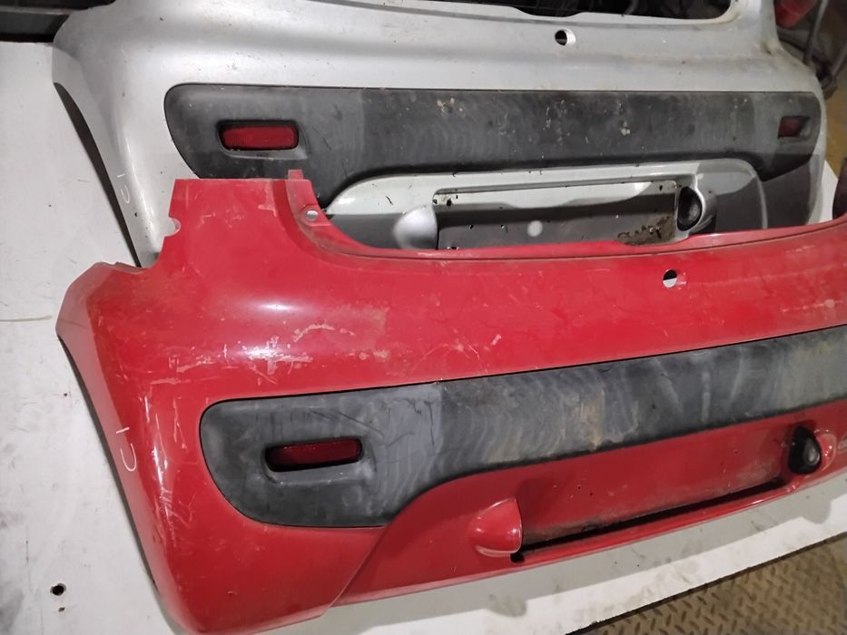 Parachoques Citroën C1 / peugeot 107 tras