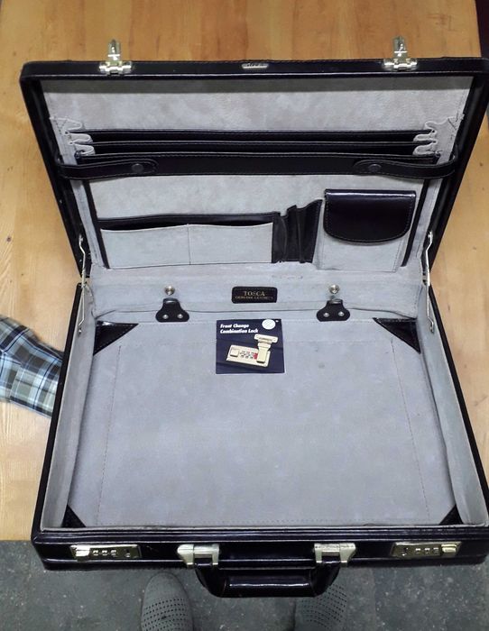 дипломат-кейс Toska