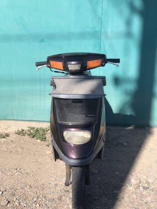 Продам мопед скутер Ямаха Yamaha Jog POCHE (artistic)