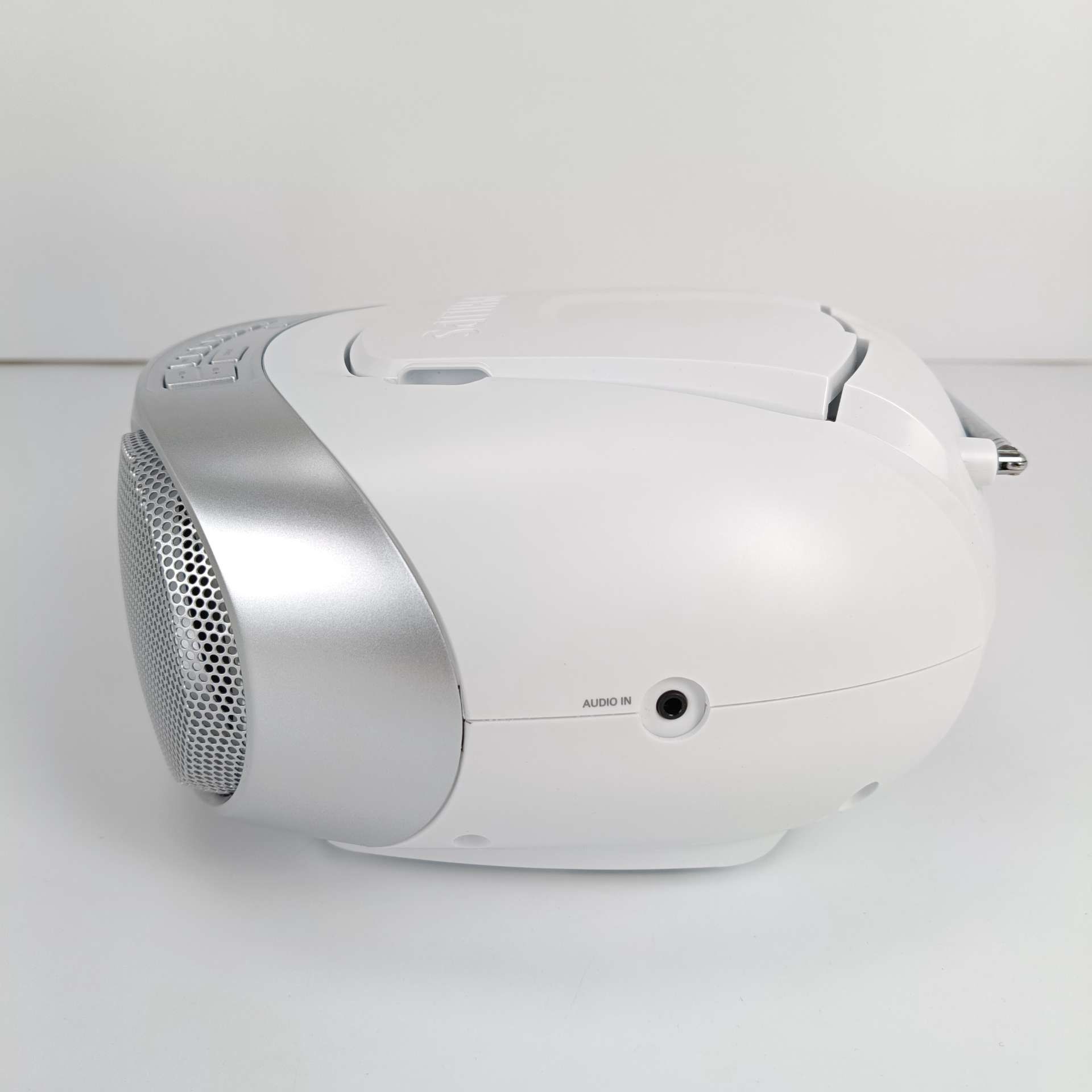 Radioodtwarzacz Philips AZ215S/12 srebrny
