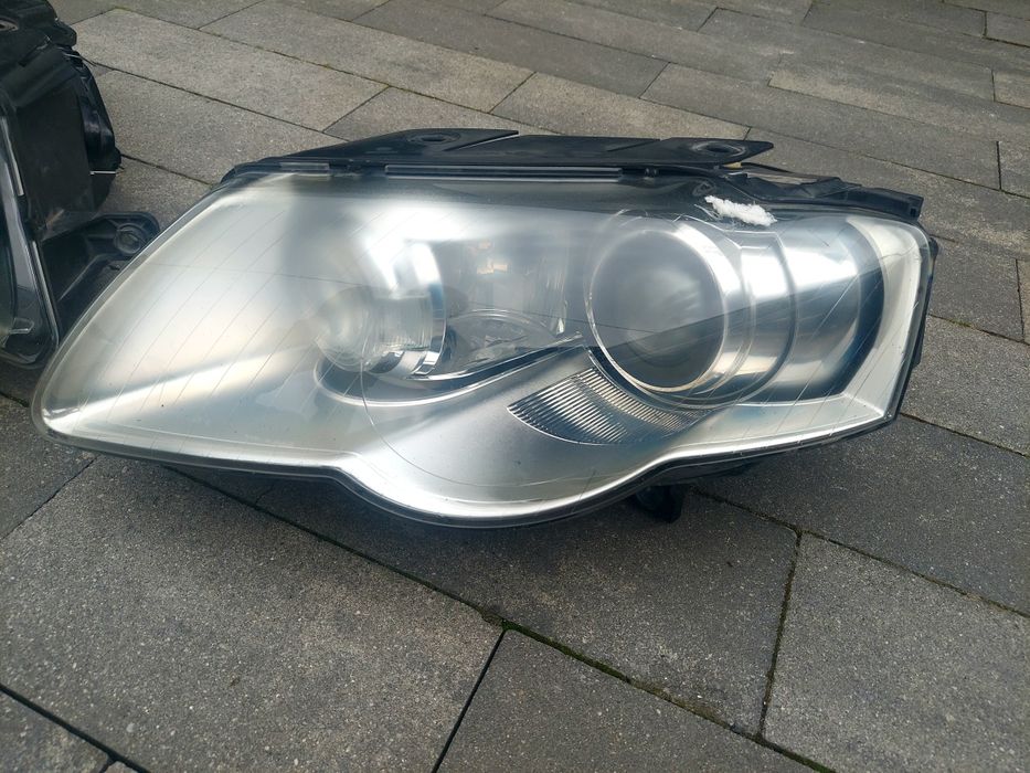 Reflektor lampa przód prawa lewa bi-xenon /europejska/ Vw Passat b6