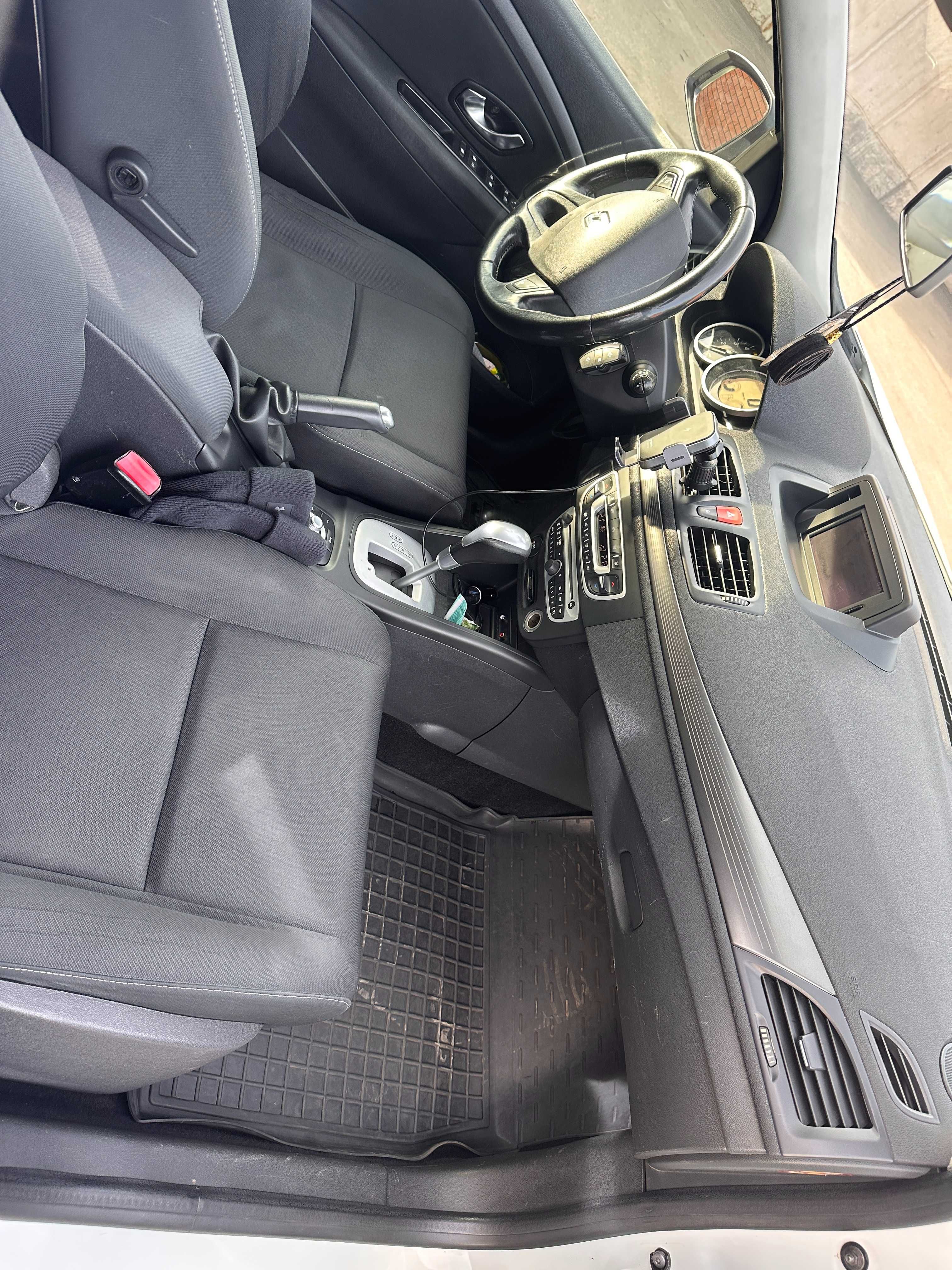 Продам Renault megane 3 2010 р 1,5dci