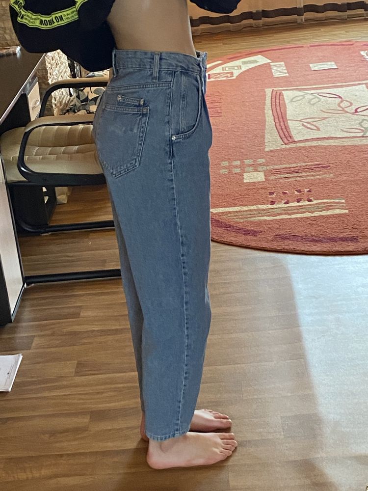 Джинси pull and bear