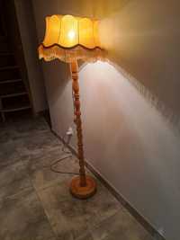 Stara lampa z abażurem