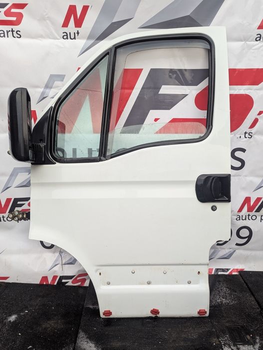 Передні ліві двері iveco daily 3 1999- 2006рік