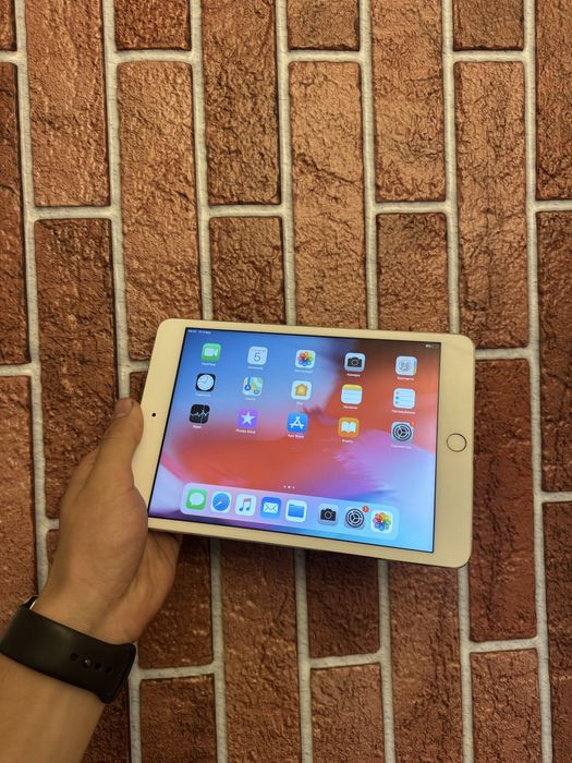 Ідеал! IPad mini 4 Gold