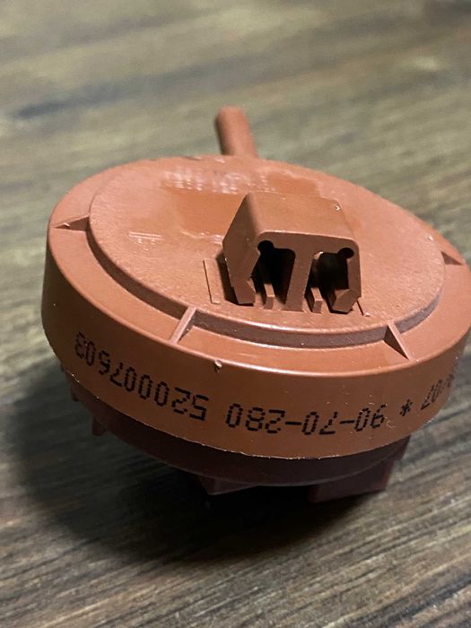 Прессостат (датчик уровня воды)ardo.Прессостат датчик рівня води.