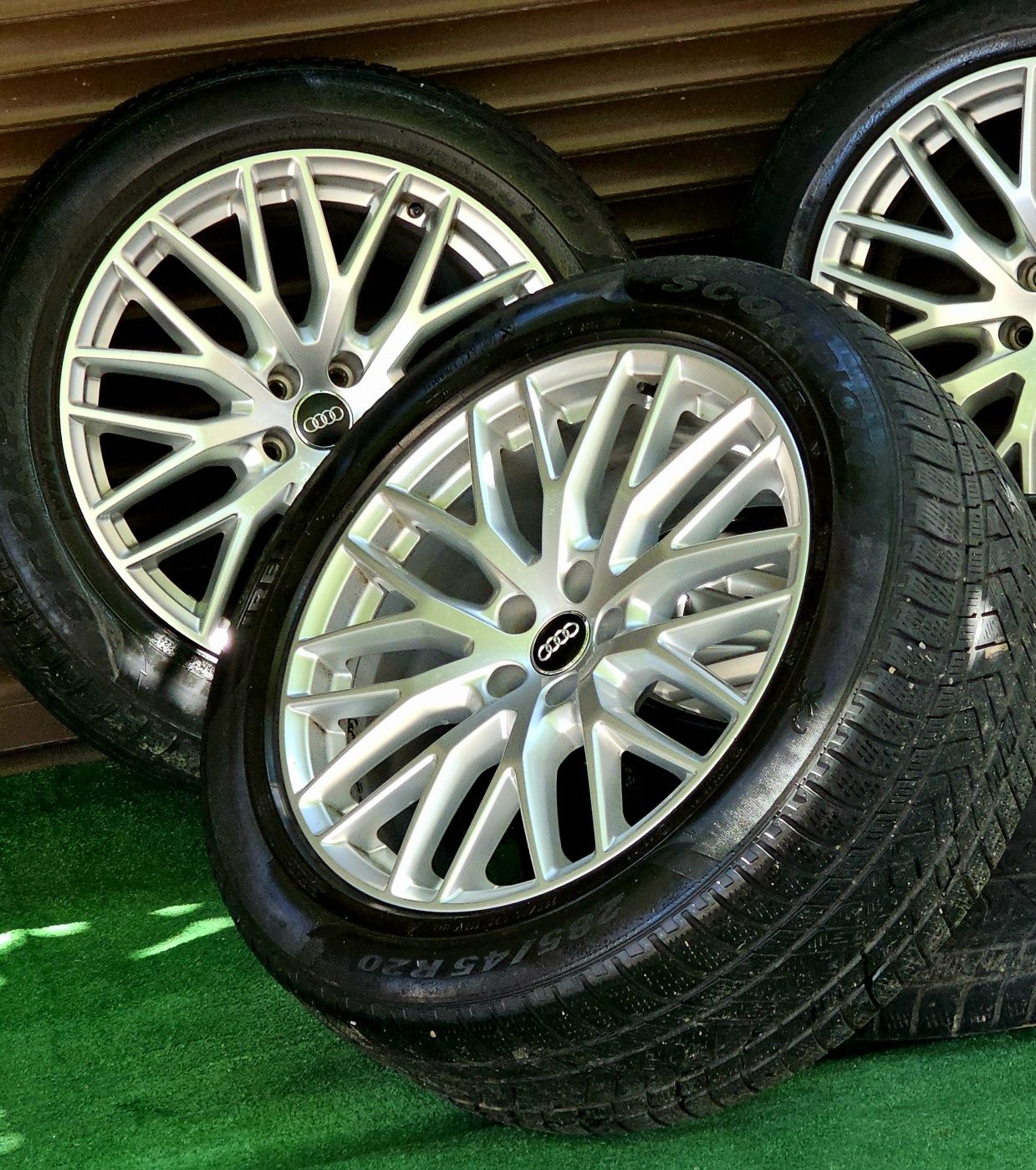 Диски Audi R20 Q7 5.112 A6,A5,A7,Q5,Q8 Speedline S-line