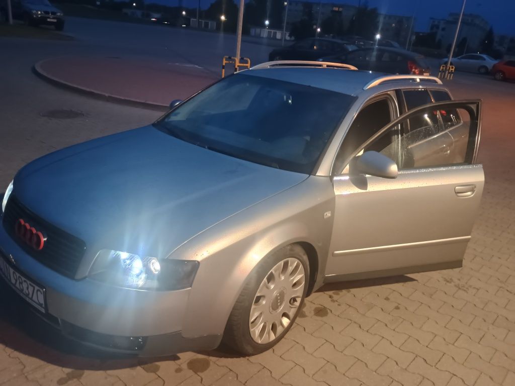 Audi A4 B6 2002r Avant 2.4 LPG