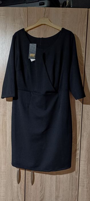 NOWA Czarna sukienka elegancka