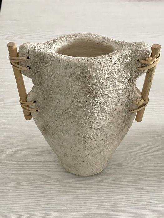 Zestaw 2 dekoracyjnych wazonów/doniczek w stylu wabi-sabi