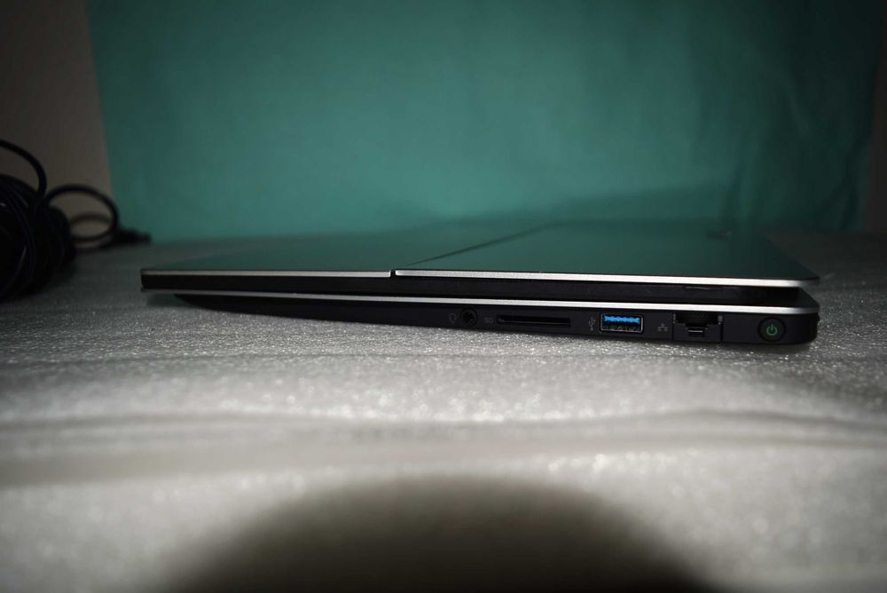 Laptop Sony Vaio Multi-Flip SVF15N18PGB 15.5" i5/16GB/250 SSD MŁAWA