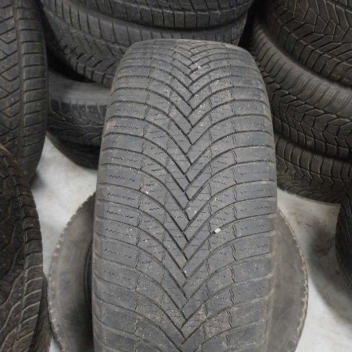 Opony Całoroczne Firestone 215/60R17 100V