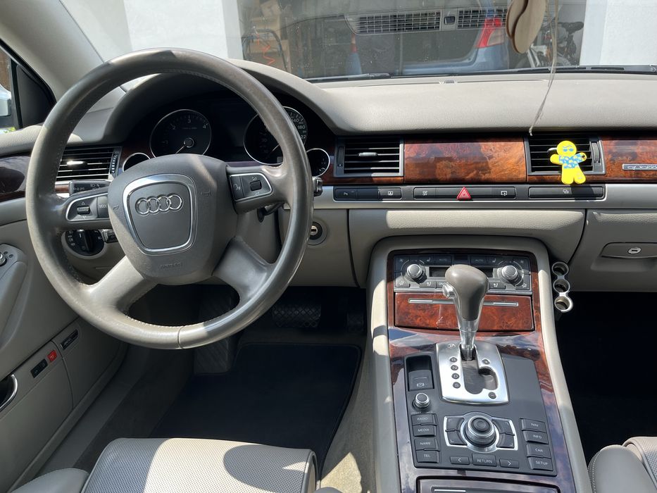 Audi A8 D3 zadbana polecam