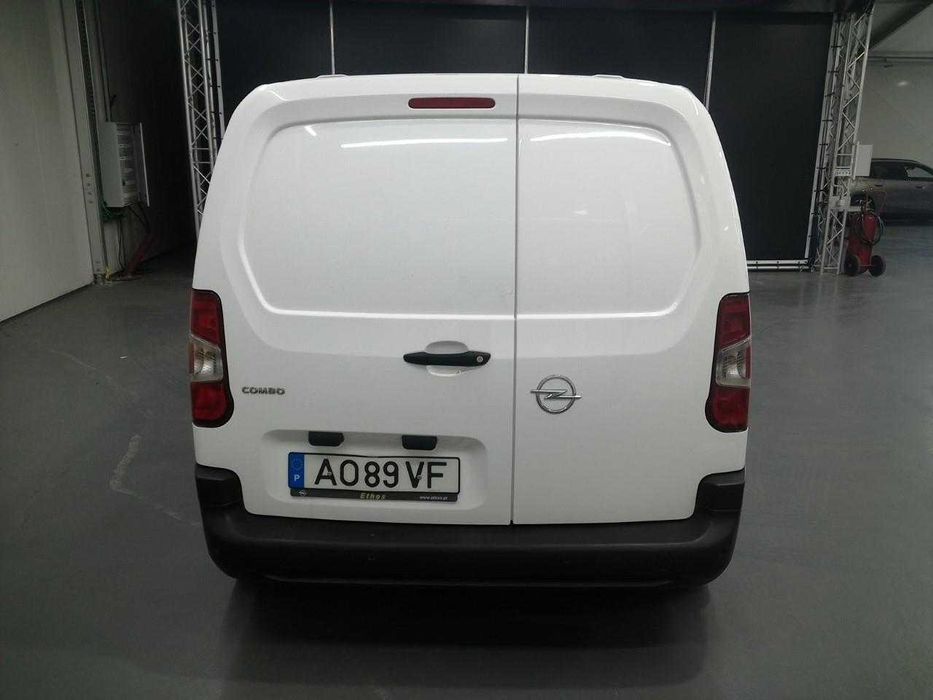 OPEL Combo Cargo Diesel 1.5 CDTi L1H1 Enjoy 4d COM GARANTIA