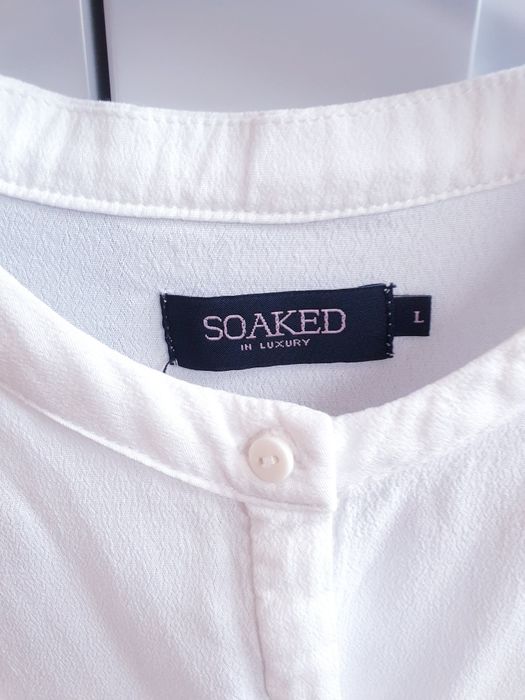 Biała bluzka koszula z wiskozy Soaked in Luxury 40