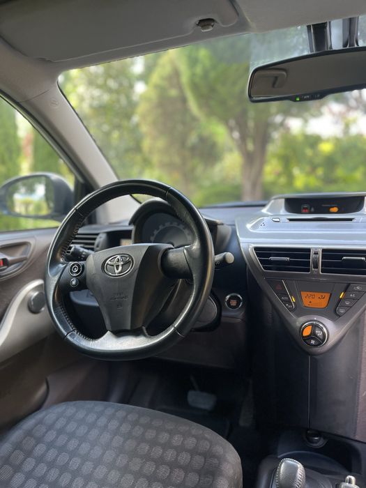 Toyota IQ2 1.0 VVTI Caixa Automática