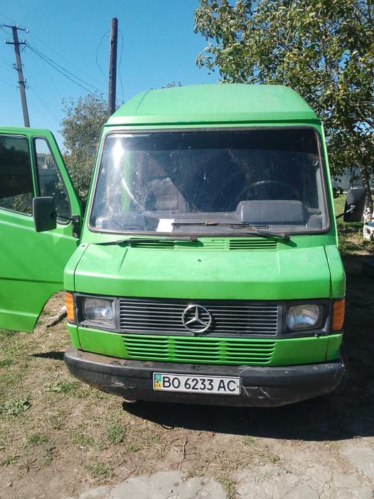 Продам Мерседес 208