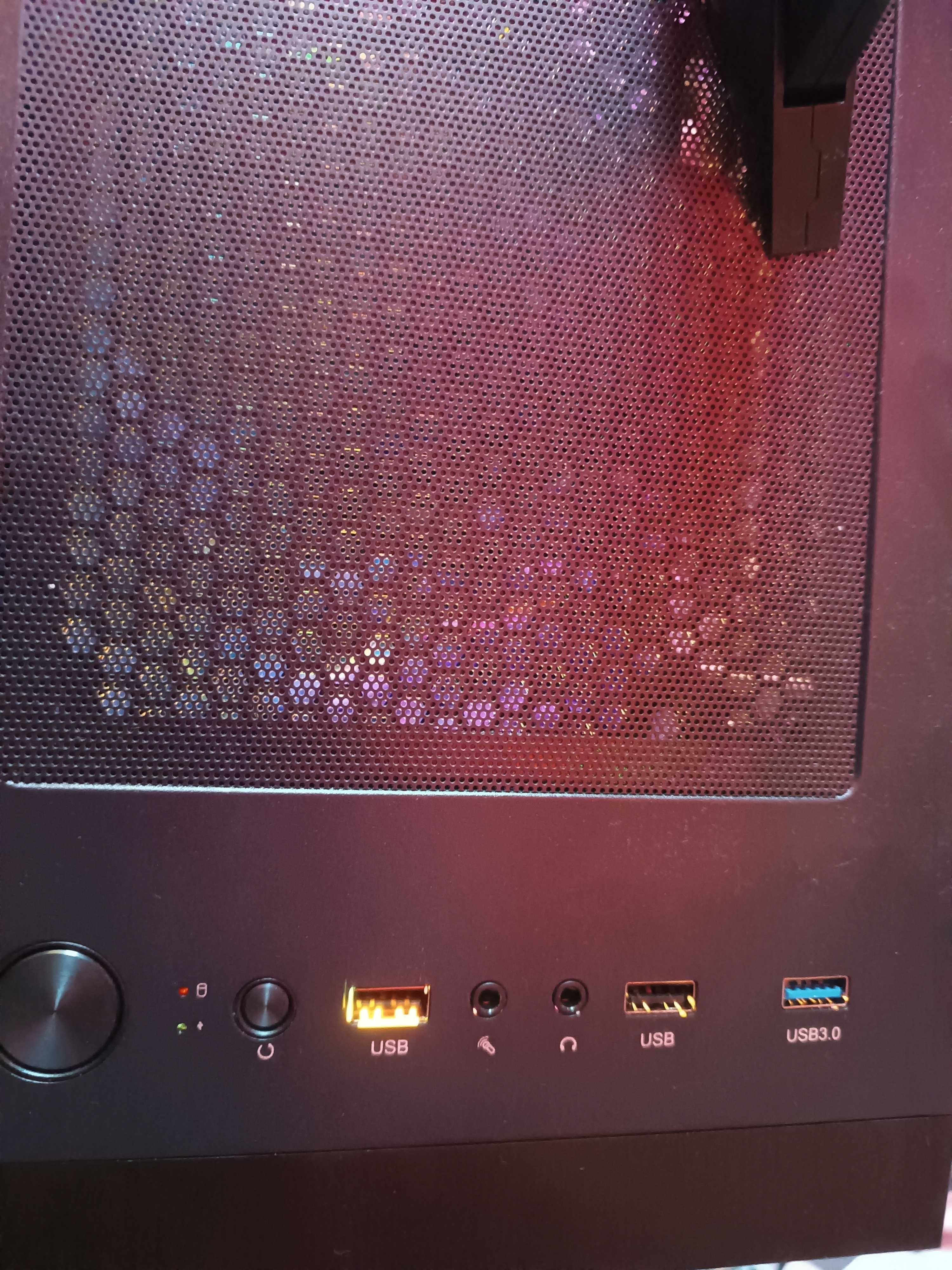 Świetny komputer do pracy i grania RGB+cooler