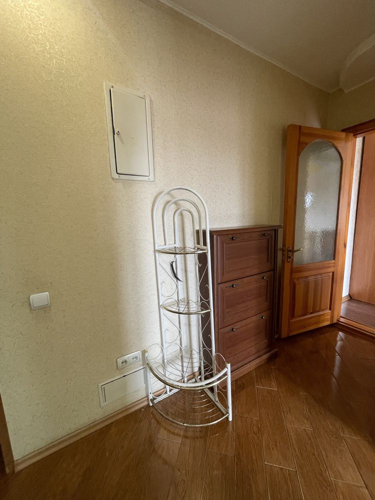 Продам 2 кім квартиру ( Архангельська)