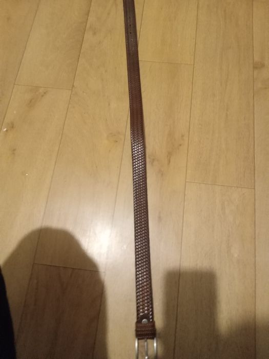 Кожаный ремень новый