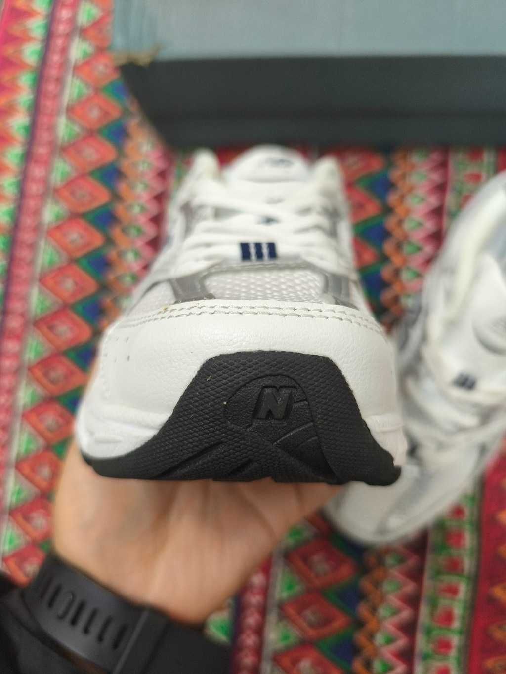 New Balance 530, damskie białe i szare trampki, rozmiar 38