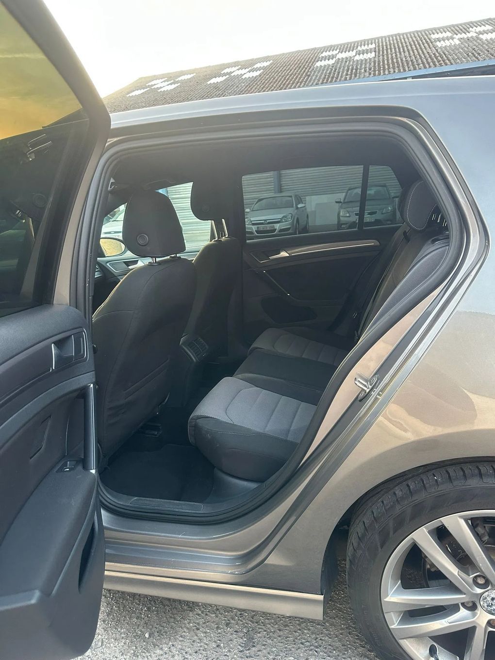 VW Golf 1.6 TDi R-Line