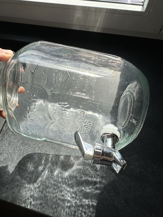 Jarro/ dispensador de agua em vidro - Novo