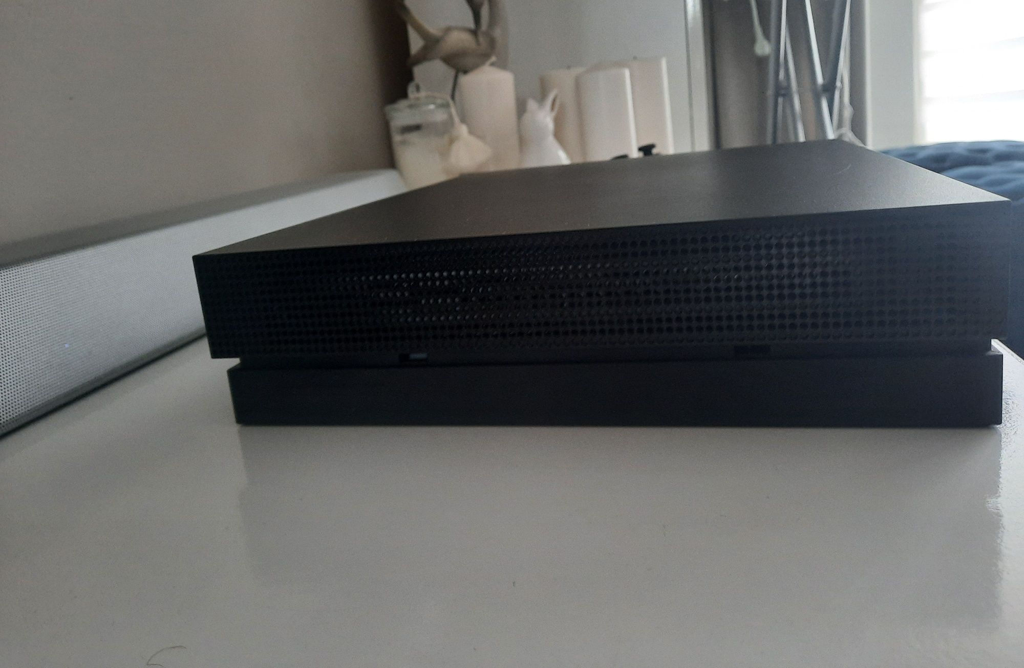 Xbox One X 1 Tb Stan Bdb