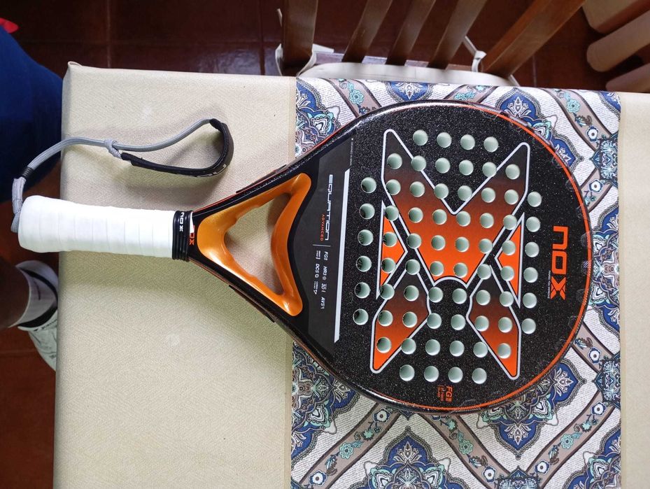 Raquete Padel - NOVA - NOX Equation Advanced 2024