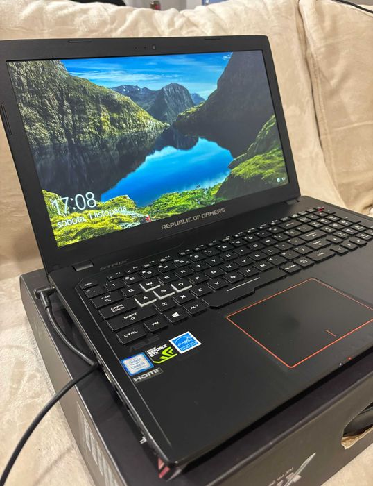 Laptop ASUS GL553VD i5/16GBRAM/GTX1050/250SSD