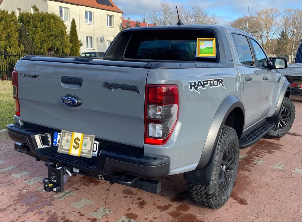 Roleta Mountain Top ze spoilerem Ford Raptor 2022 Wildtrak +poprzeczki