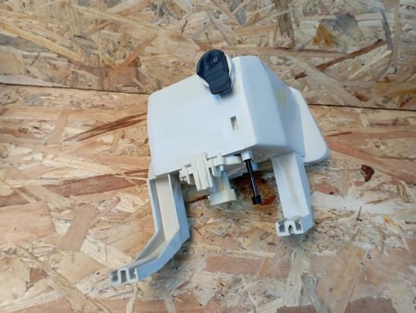 Farol nevoeiro frente esquerdo OPEL Vectra B (36_)