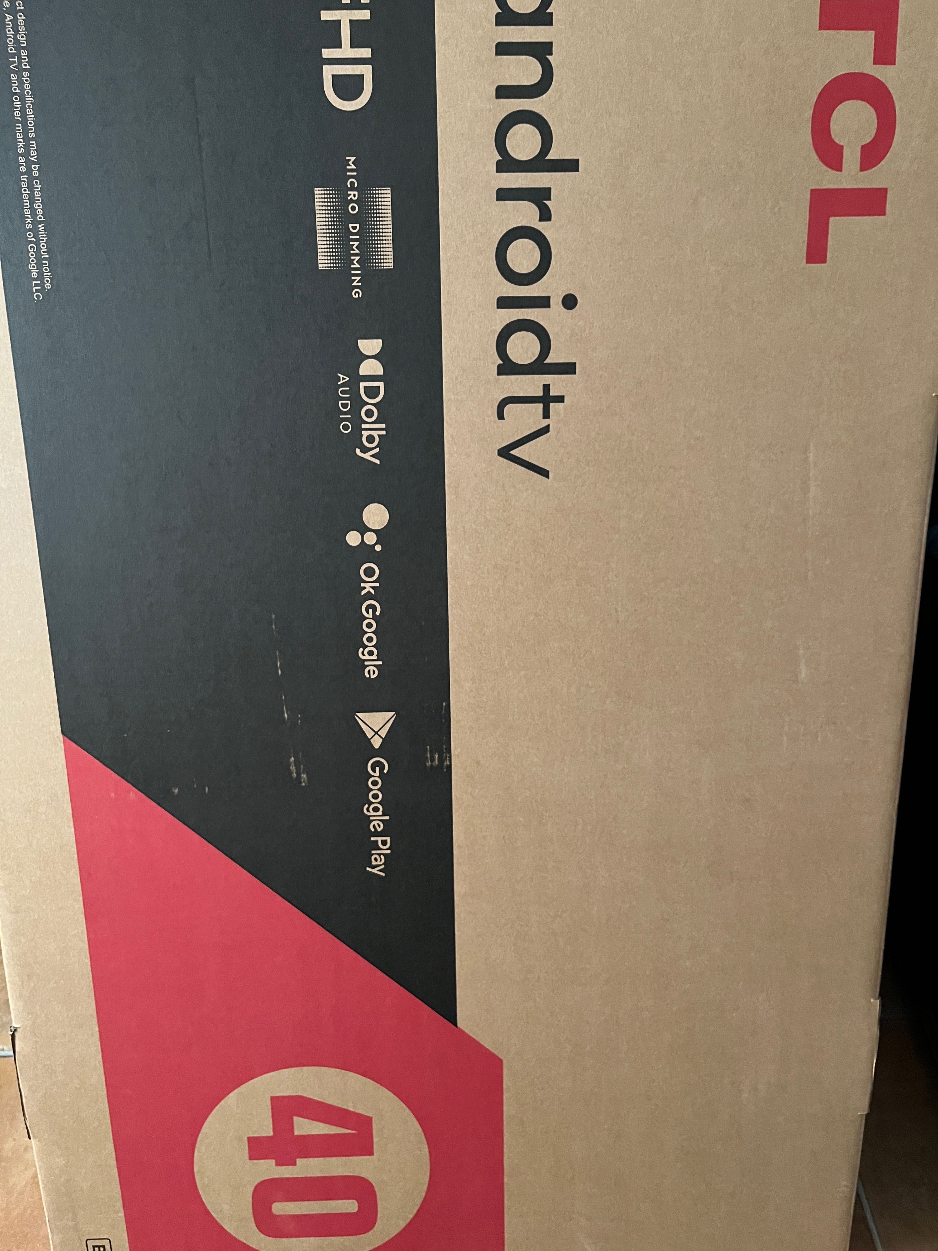 TCL 40” Smart TV NOVA