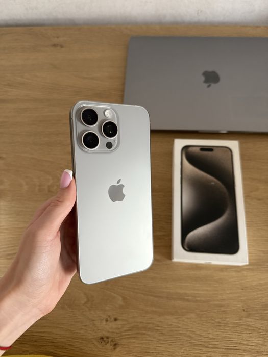 Iphone 15 pro max 256 с физ. симкой