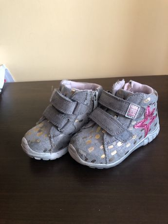 Демісезонні черевички для дівчинки