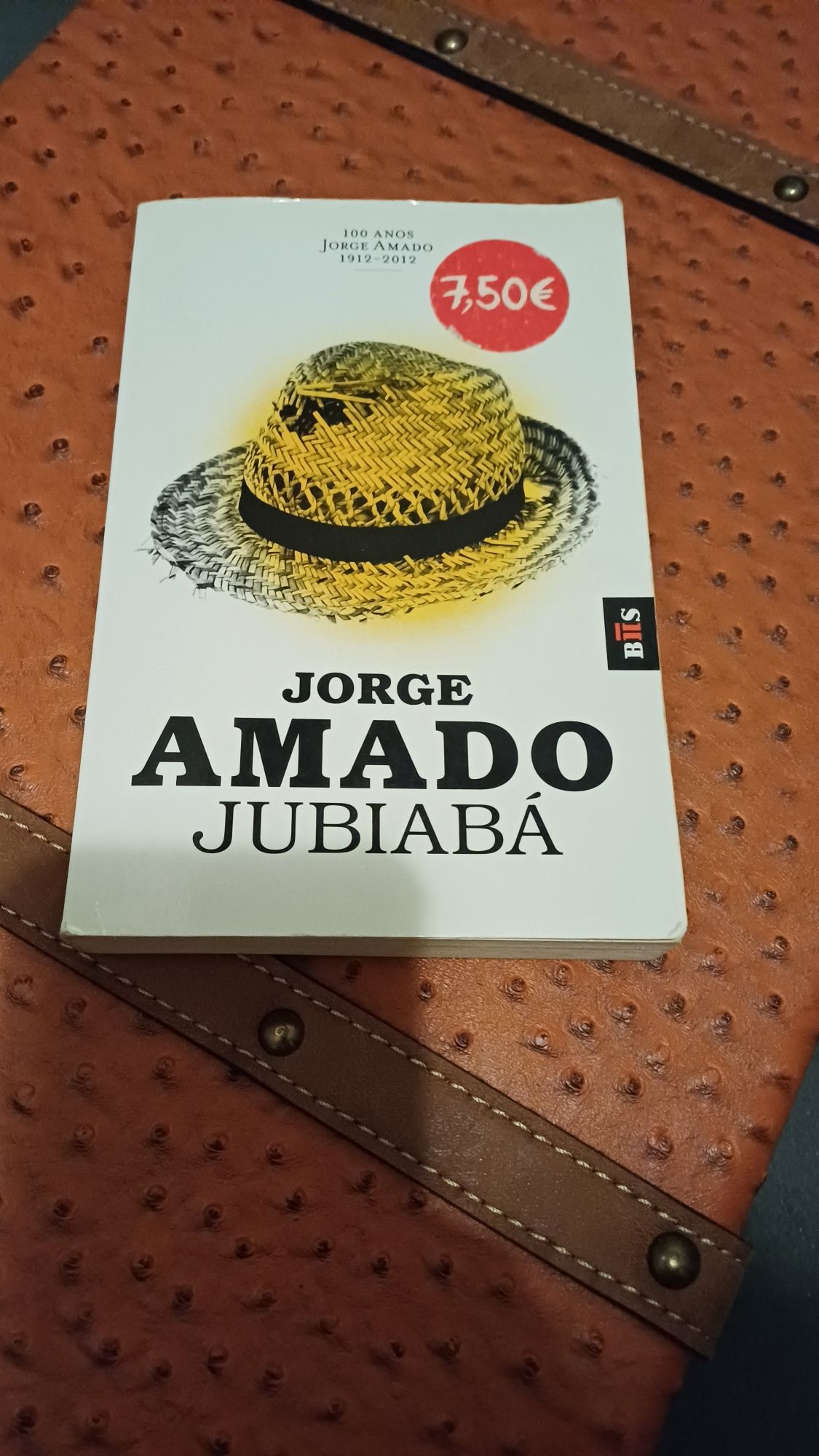 Vendo livros a 2€