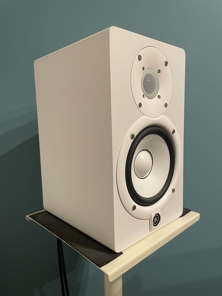 Monitory studyjne Yamaha HS5 W