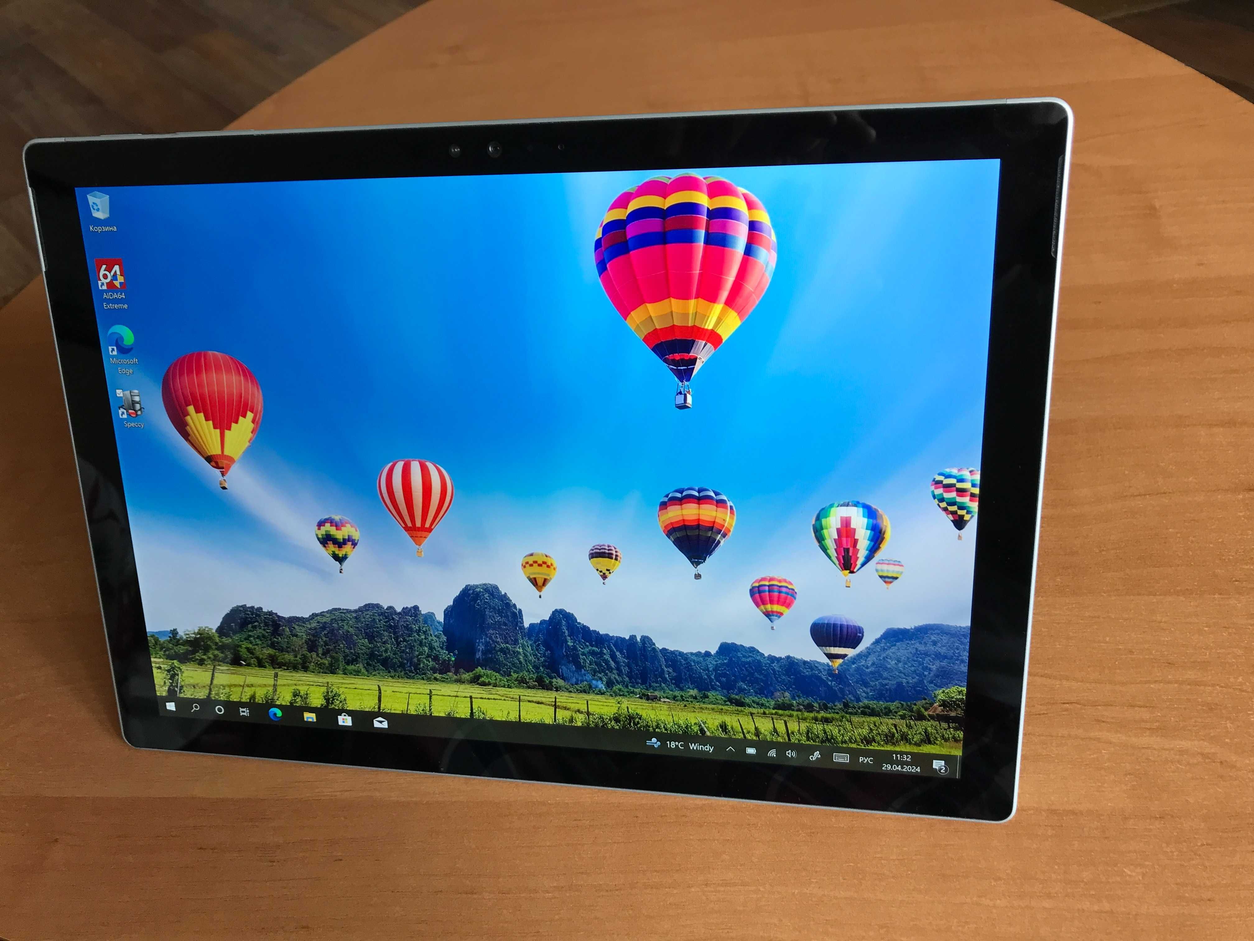 Microsoft Surface Pro 4. Windows 10 pro/ i5/4gb/ssd 128