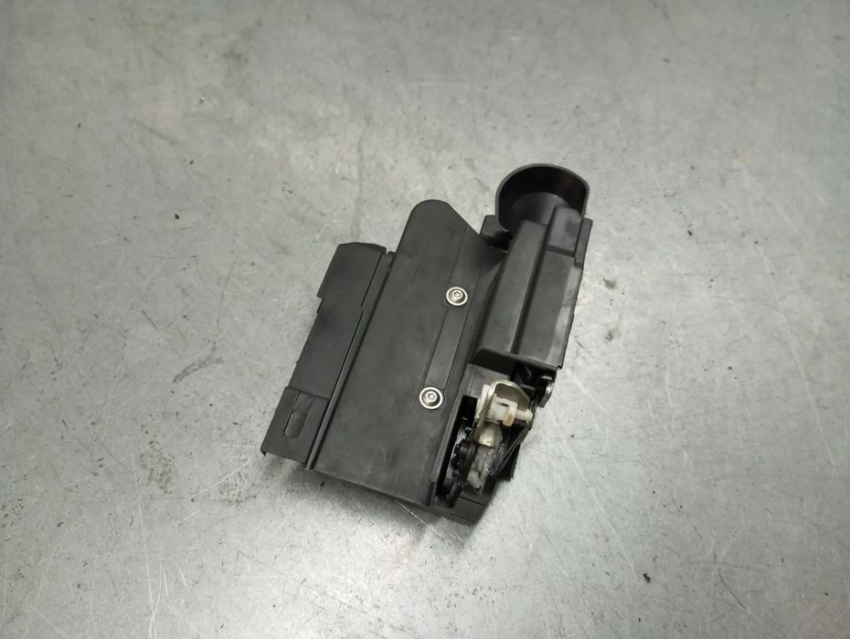 Fechadura / fecho porta frente esquerdo DACIA Sandero III