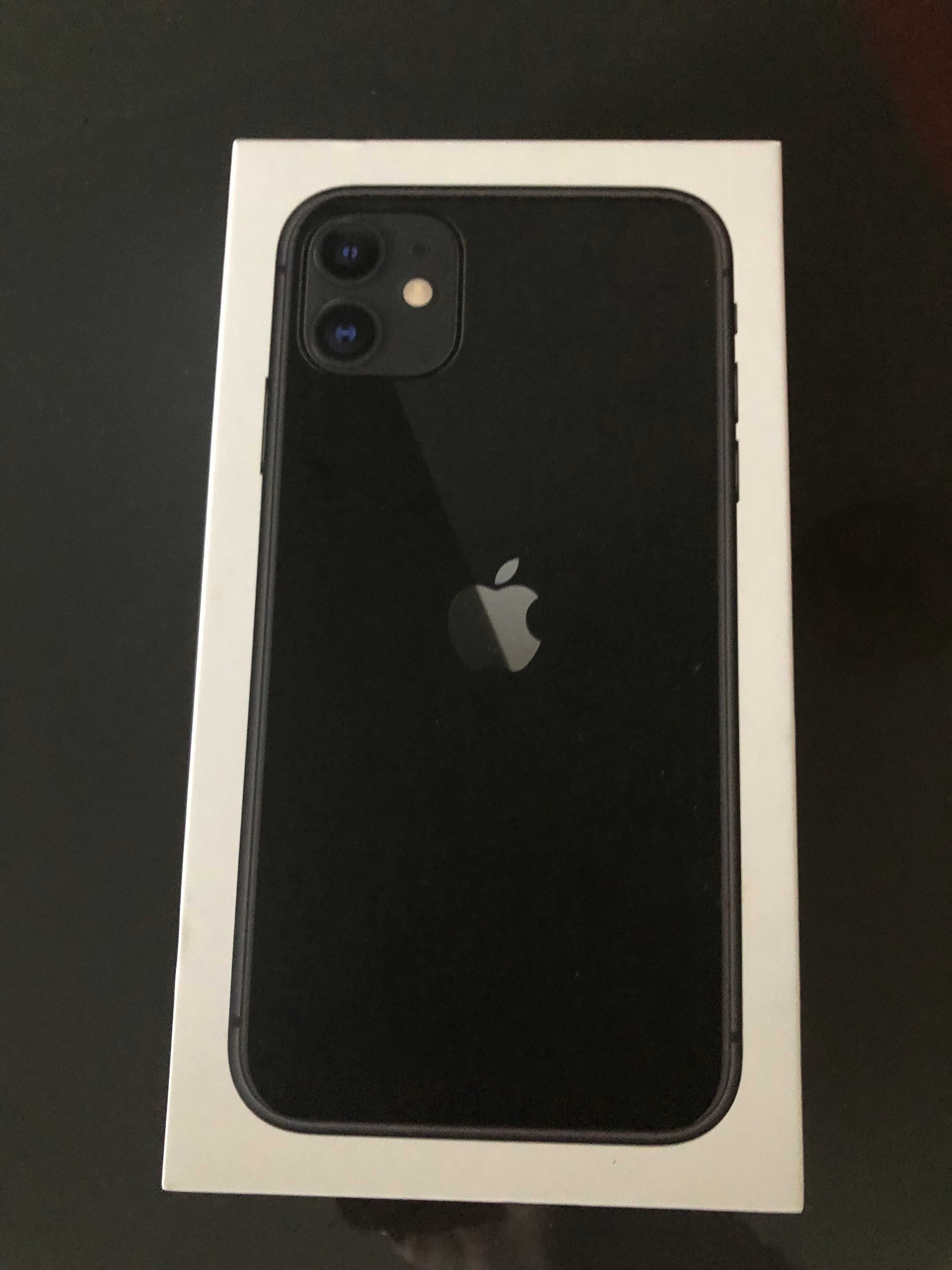 Iphone 11 64GB Preto + Capas