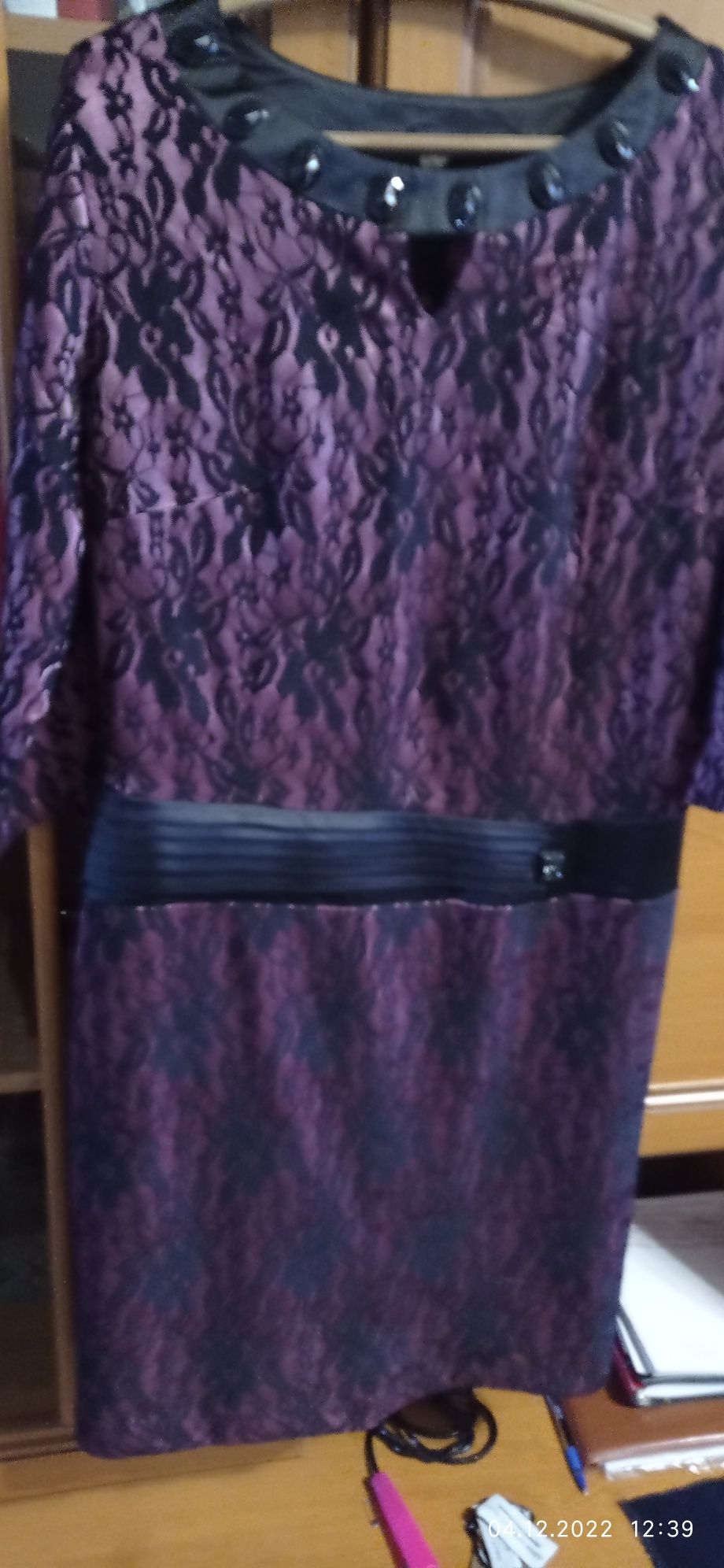Продам стильное ажурное платье