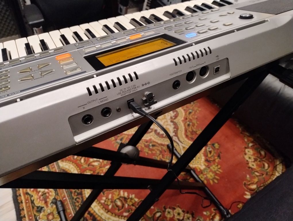 Keyboard / interaktywny aranżer Roland EXR5